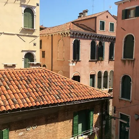 Appartamento San Polo Near Rialto Fish Market *